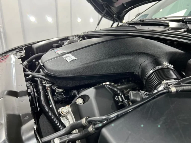 Detailing motor pentru o mașină impecabilă